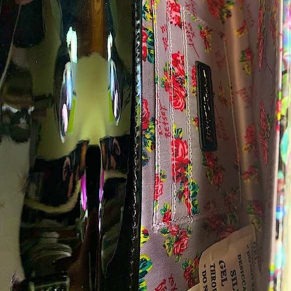 Betsey Johnson Glitter Printed Crossbody Purse with Bow - Picture 5 of 5